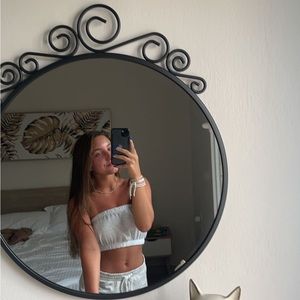 Meet your Posher, Annabella